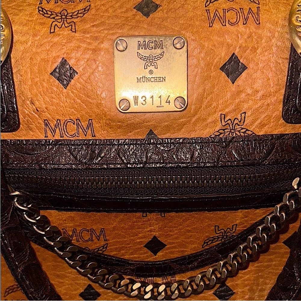 MCM Croc Leather Made In Germany Handbag. ZERO callouts - Picture 6 of 15